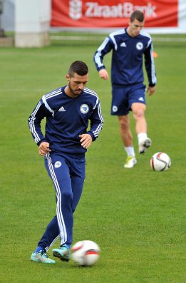 Medunjanin retoma el trabajo tras jugar con Bosnia