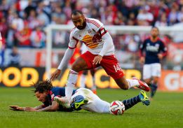 Henry disputa su último partido en la MLS y apura su retirada