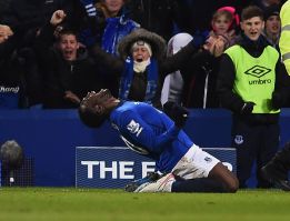 Lukaku fuerza el 'replay' en
el tiempo de descuento