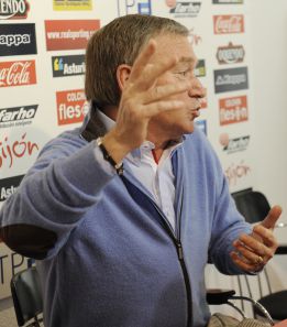 "El Barça ya vendió a Maradona y no por eso dejó de ser grande"