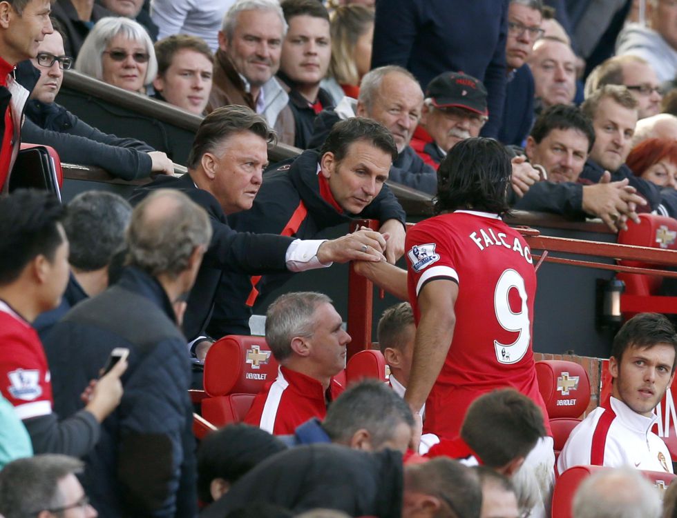 Van Gaal lanza un aviso: "Falcao tiene que demostrar lo que vale"