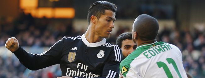 Edimar: "Espero una sanción normal para Cristiano Ronaldo" Edimar: "Espero una sanción normal para Cristiano Ronaldo"