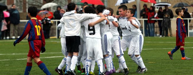 La FIFA se fija en los menores de doce años de Madrid y Atlético La FIFA se fija en los menores de doce años de Madrid y Atlético