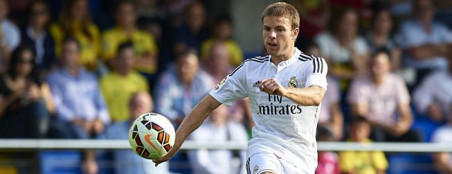 James, empate relámpago James, empate relámpago