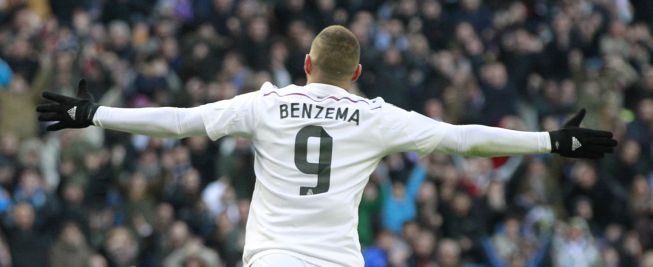 "¿No hay CR7? Hay Benzema" "¿No hay CR7? Hay Benzema"