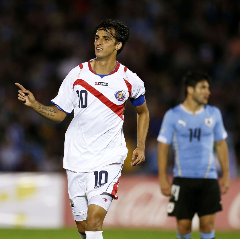 La FIFA tumba la incorporación de Bryan Ruiz al Levante