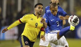 Miranda: "El Inter es un grande, pero todavía tengo contrato"