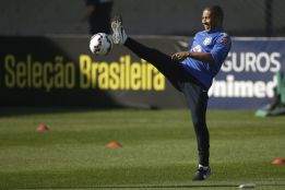 Mauro Silva: "La Copa América debería proteger más el talento"