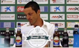 Edu Albacar se despide del fútbol en el Festa d’Elx