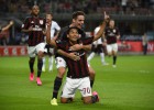 Un doblete de Bacca regala un sufrido triunfo al Milán