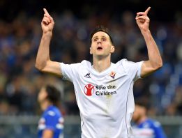 Ilicic y Kalinic mantienen a la Fiorentina en lo más alto