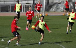Chengdong, Miku y Akieme, novedades para recibir al Atleti