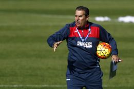 El año empieza con match-ball para el técnico Sandoval