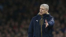 Wenger: "Alexis Sánchez no está listo todavía para jugar"