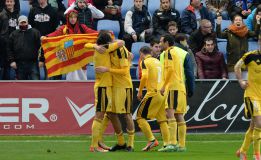 Kodro mantiene a Osasuna en la pelea por plazas de ascenso