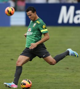 Leandro Damiao, candidato a reforzar el ataque bético