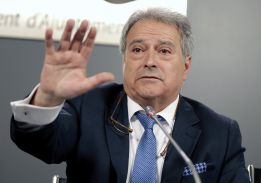 La Guardia Civil registra la sede del Olimpic de Xàtiva
