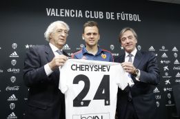 Denis Cheryshev: “Win the Copa del Rey with Valencia? Life takes many a twist and turn”