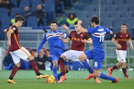 El Roma supera a la Sampdoria pero termina pidiendo la hora