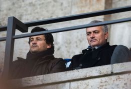 Jose Mourinho en la grada