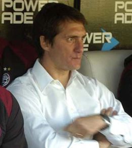 Schelotto deja el Palermo: la UEFA no reconoce su licencia