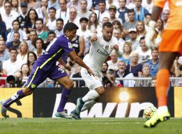 Jesé, titular en su partido número 50 en Liga