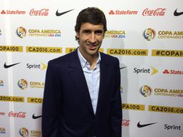 Raúl estuvo en el sorteo de la Copa América Centenario