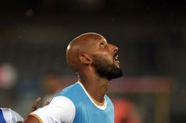 Anelka: "¿Zidane? En el Madrid nunca estás tranquilo..."