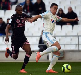 Manquillo: "El Vélodrome impone como el Calderón o Anfield"