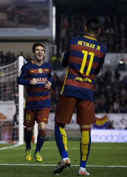 Munir and Arda Turan start; Luis Suárez and Rakitic left out