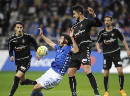 Juanpe vio la quinta amarilla en Oviedo y será sancionado