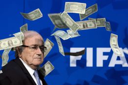 Blatter cobró 3,32 millones de euros de la FIFA en 2015