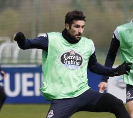 Cani: "Antes de la lesión, Rossi es el mejor con el que he jugado"