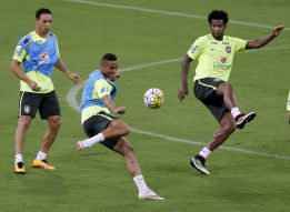 Otro roce del Madrid con Dunga: Danilo viajó 19.200 km y no jugó
