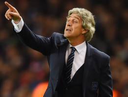 El Valencia ofrece 3 años y Pellegrini da sus exigencias