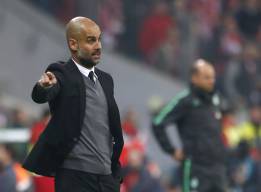 Guardiola: "Hay que ir partido a partido y no soñar con tripletes"