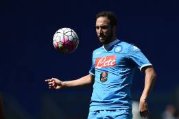 Paolo Rossi: "Higuaín es el mejor delantero del mundo"
