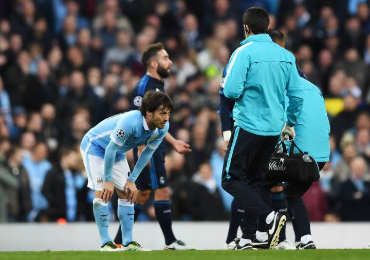 City's Silva out of Champions League second leg with Real