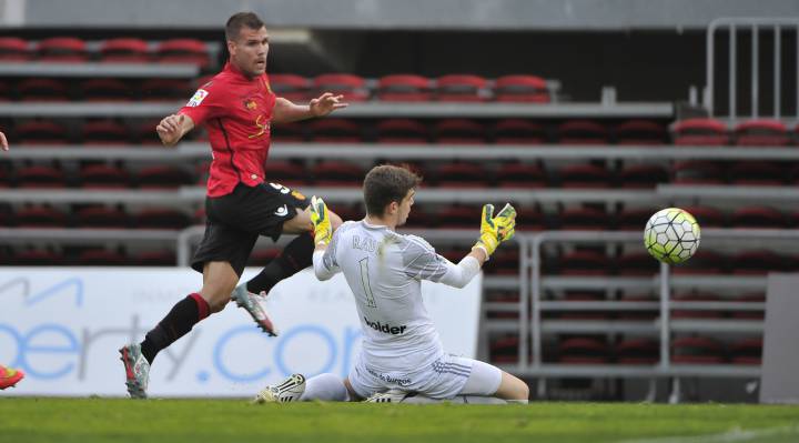 El Alavés no puede con un aguerrido Mallorca