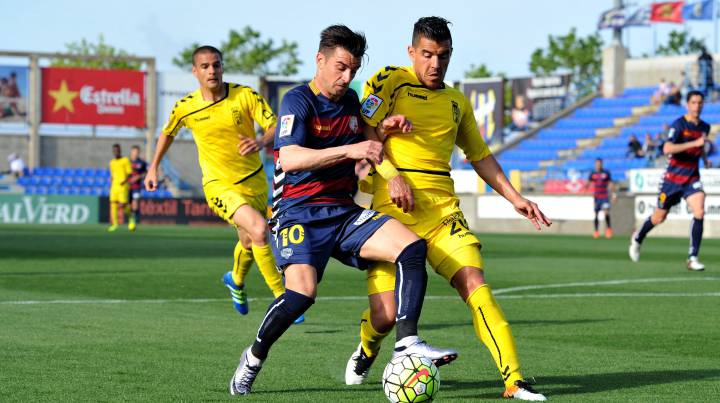 Juanjo y Natalio hacen soñar al Llagostera con la salvación