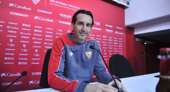 Emery: "It would be better for us if Barça win the league"