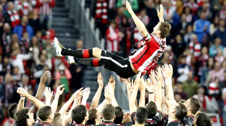 Gurpegui dice adiós entre lágrimas: "Aupa Athletic"