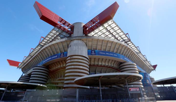 El estadio de San Siro está preparado para acoger la final de la Champions League.
