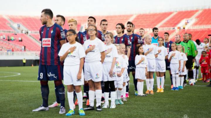 El Eibar cae en los penaltis ante el New York Cosmos