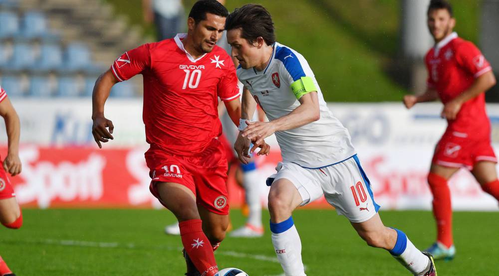 Rosicky guía a la República Checa en la goleada ante Malta