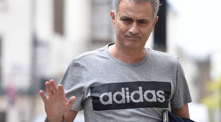 Mou y Guardiola tendrán su primer duelo en julio en Pekín
