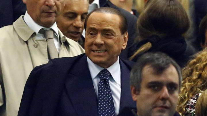 Berlusconi, hospitalizado por problemas en el corazón
