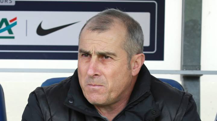 Casanova, entrenador del Lens: "El Atlético debe ser el modelo"