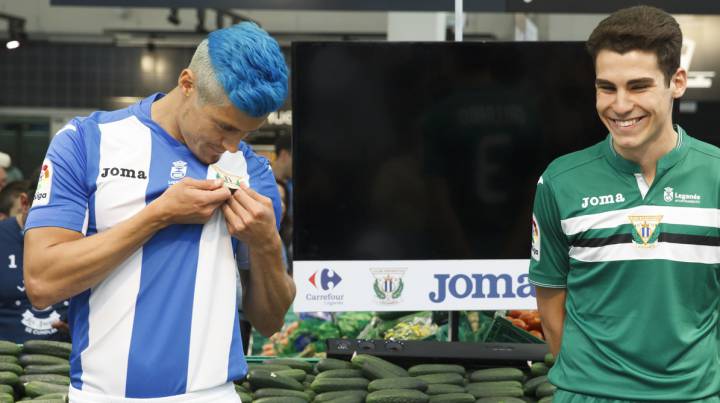 Camiseta, Leganés, Mantovani, escudo, olor, césped.
