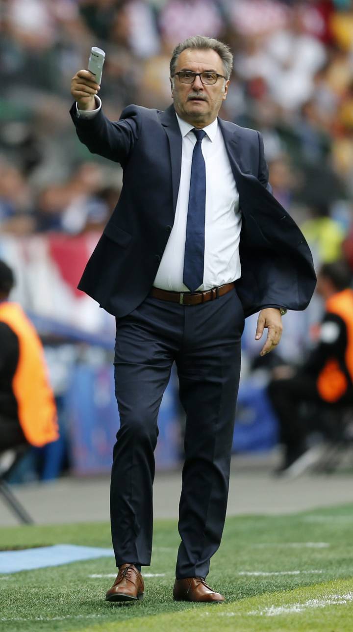 Modric: Croatia boss says Real Madrid man could face Spain